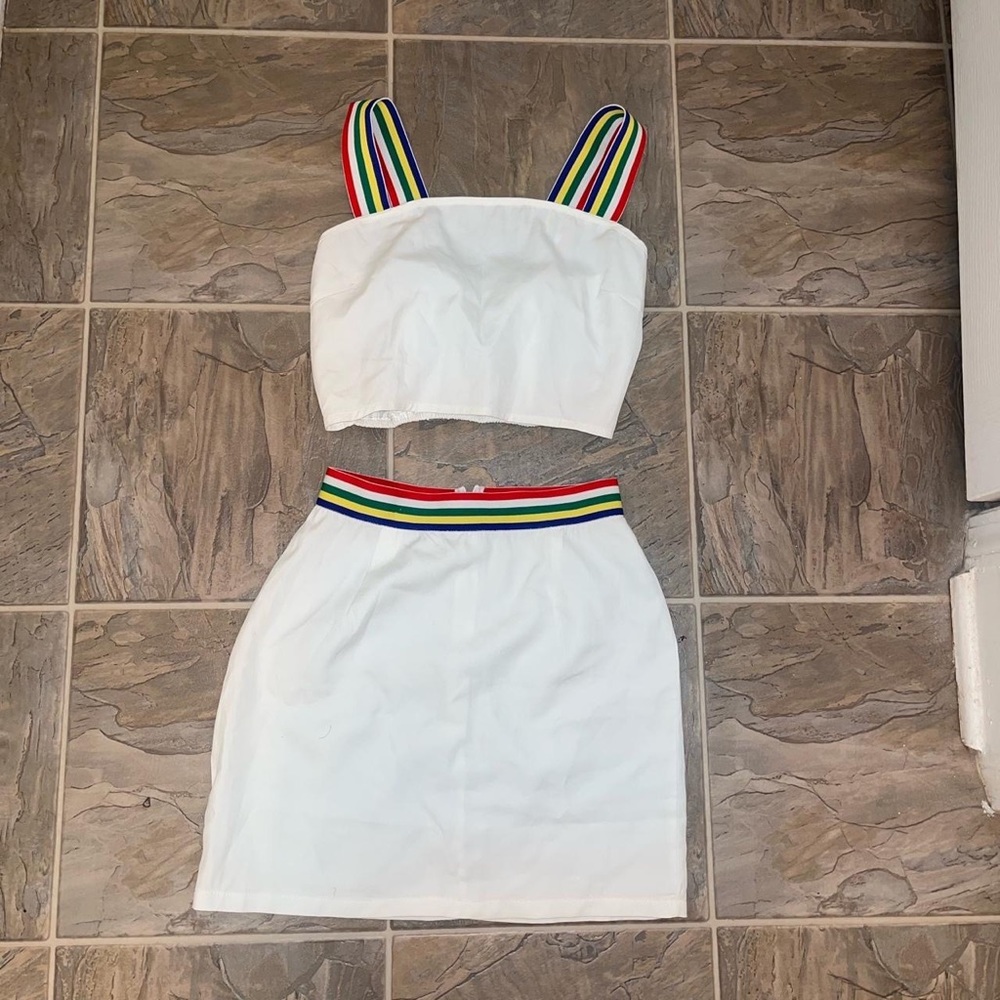 Two piece set